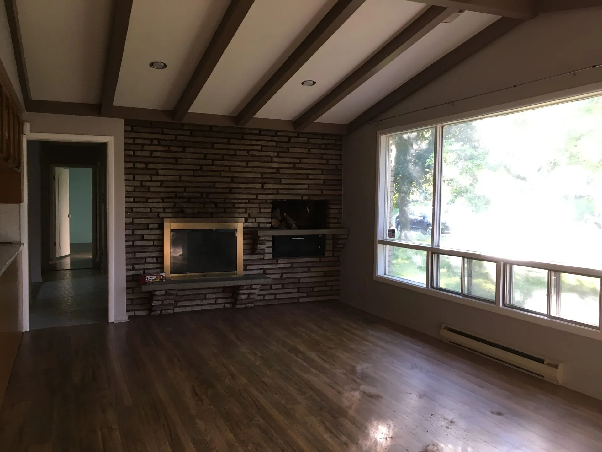 Living room before the renovation